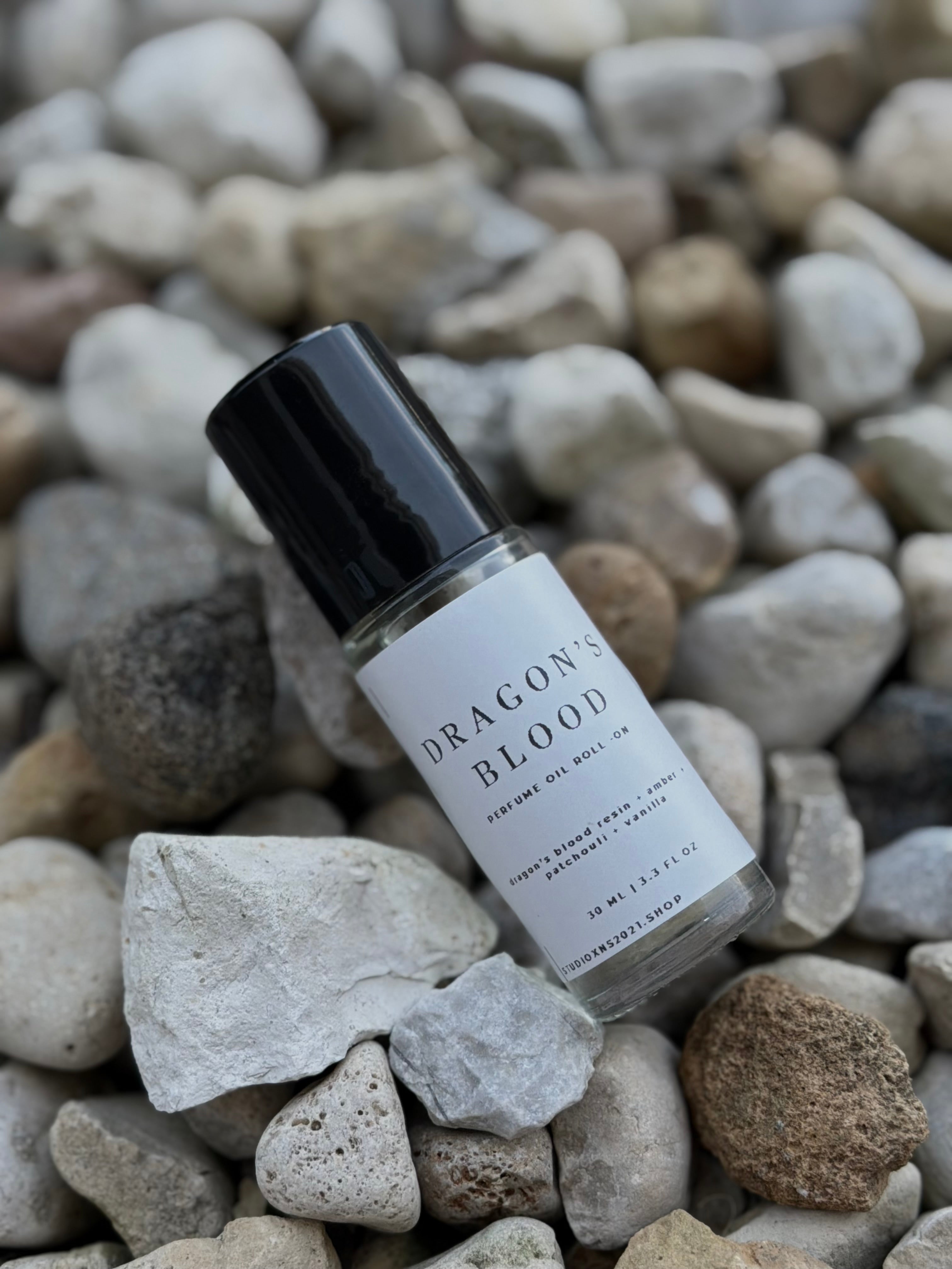 DRAGON'S  BLOOD PERFUME OIL ROLL - ON