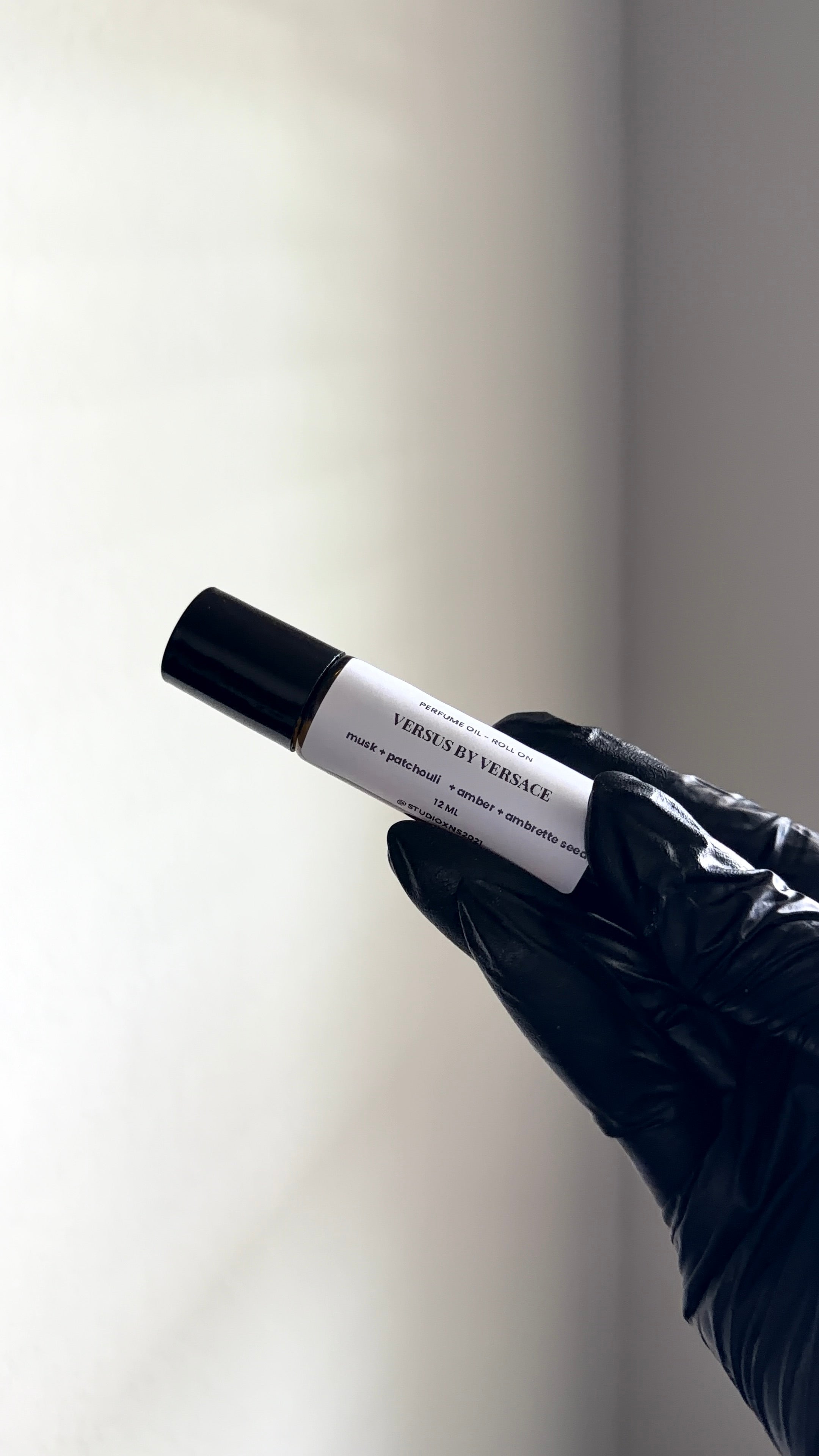 VERSUS BY VERSACE PERFUME OIL ROLL-ON