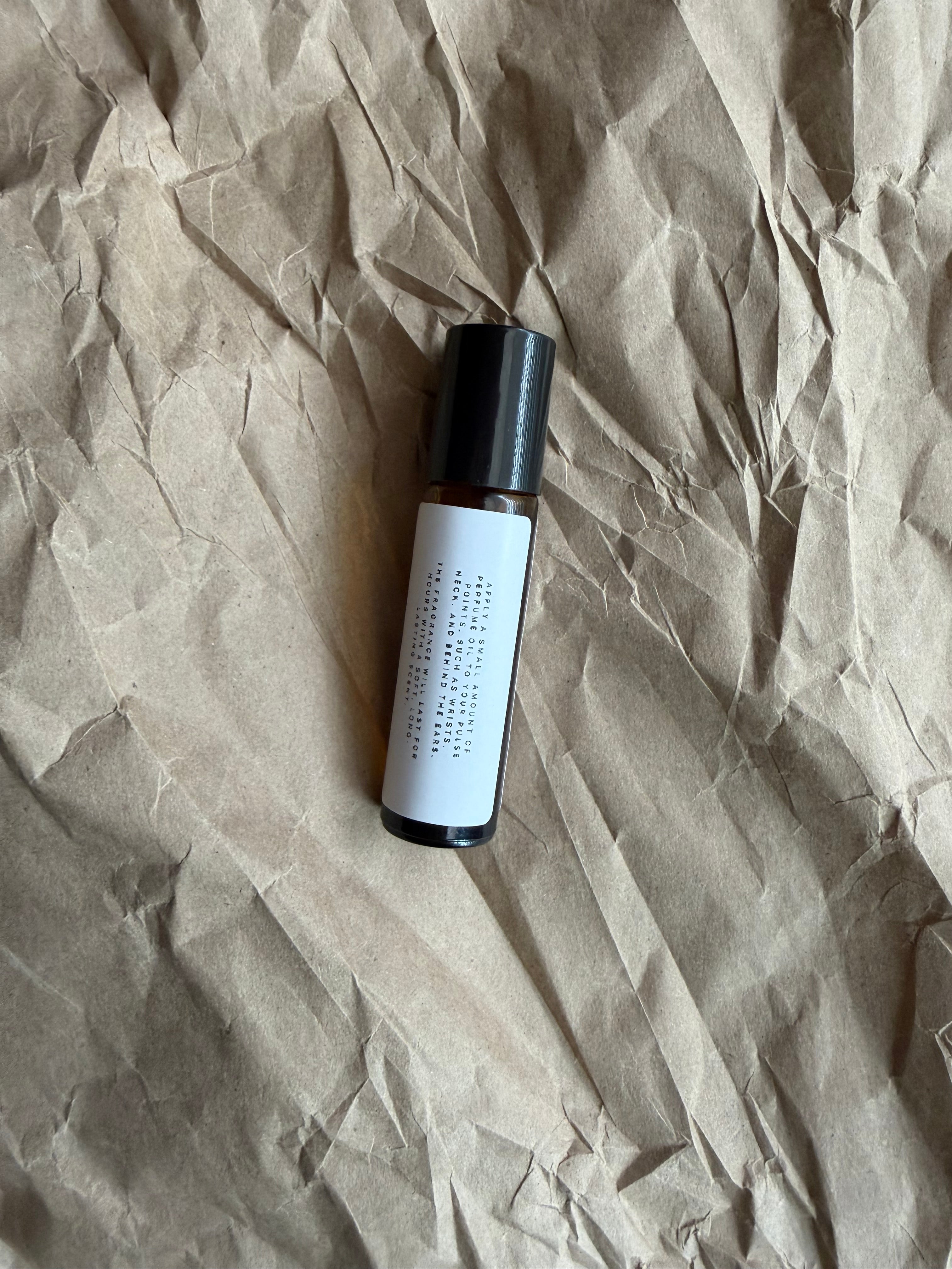 PERFUME OIL ROLL - ON PHEROMONE FOR HER