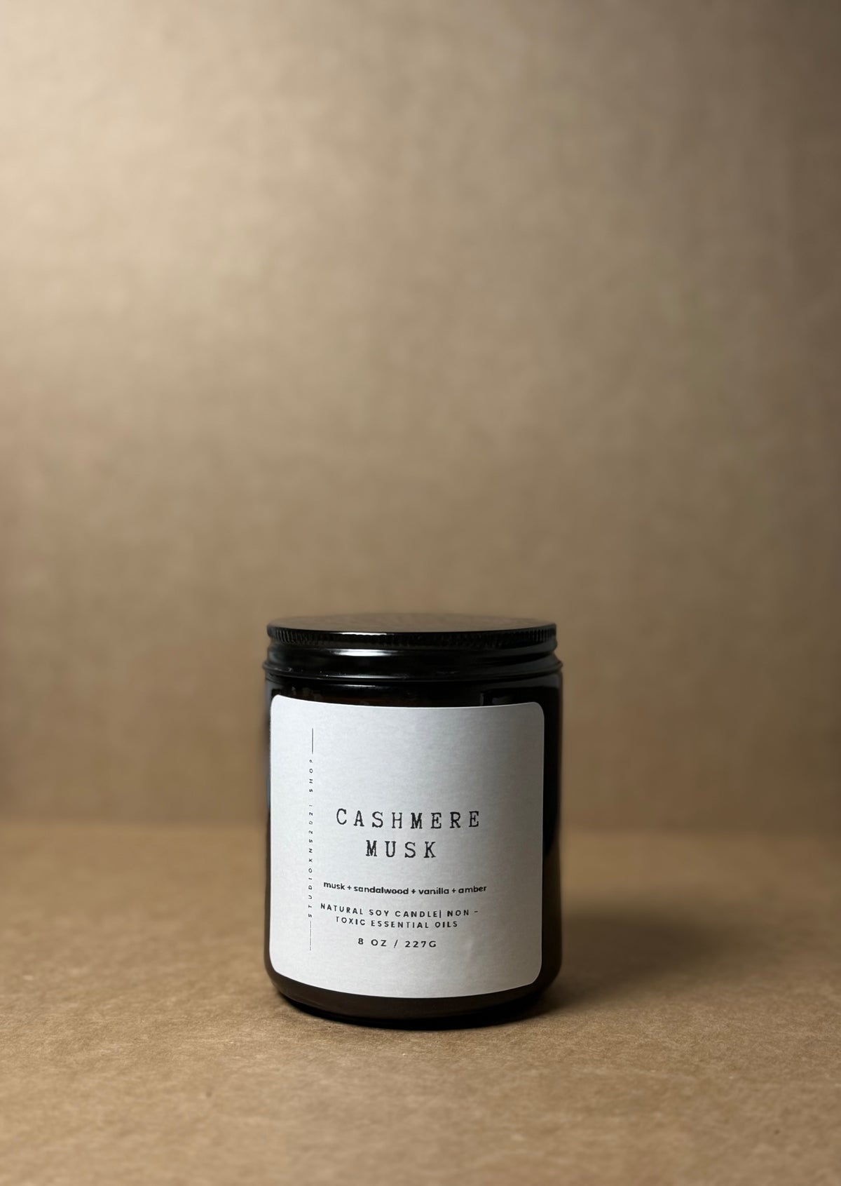 CASHMERE MUSK SOY WAX CANDLE