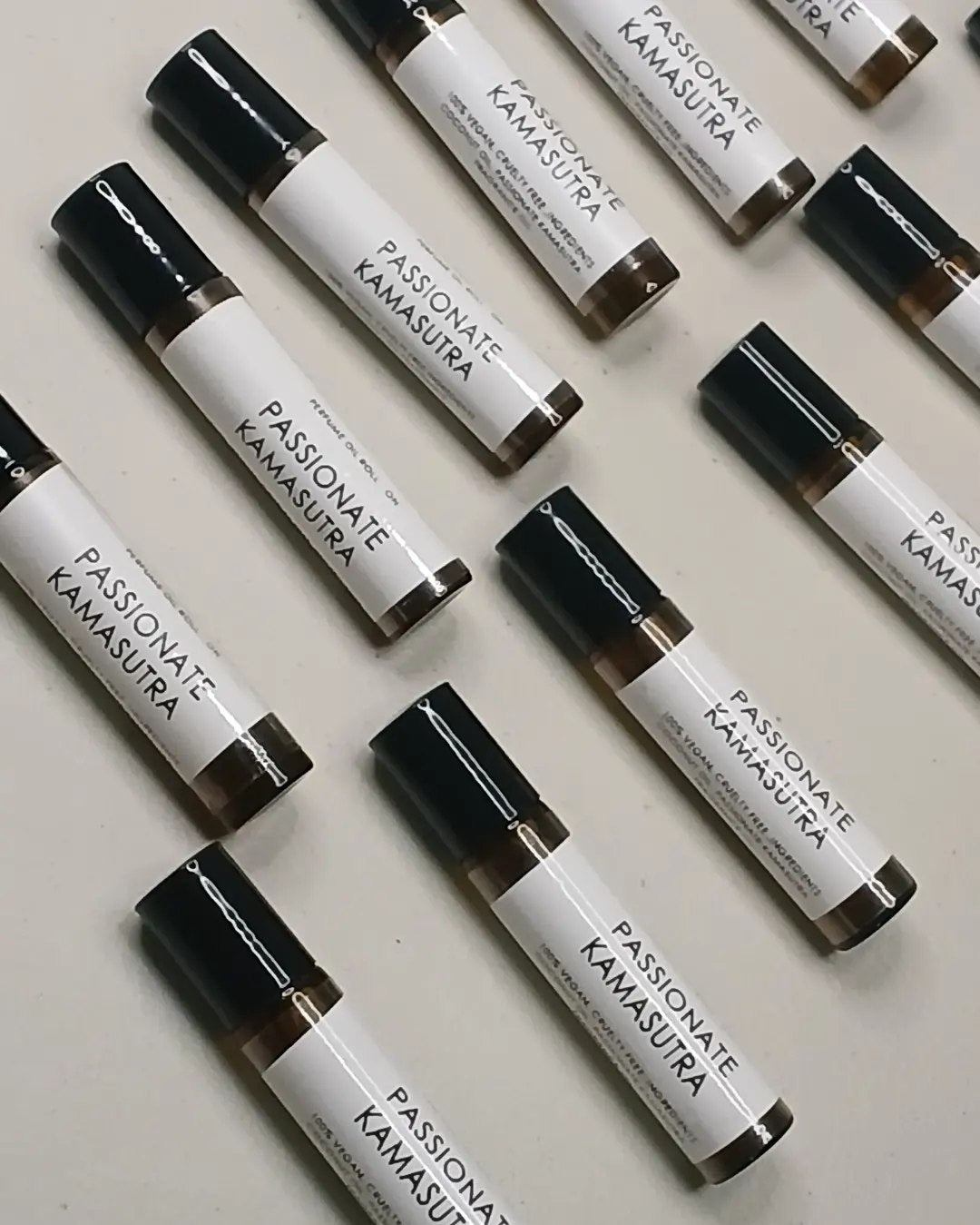 PERFUME OIL -ROLL ON PASSIONATE KAMASUTRA BUNDLE