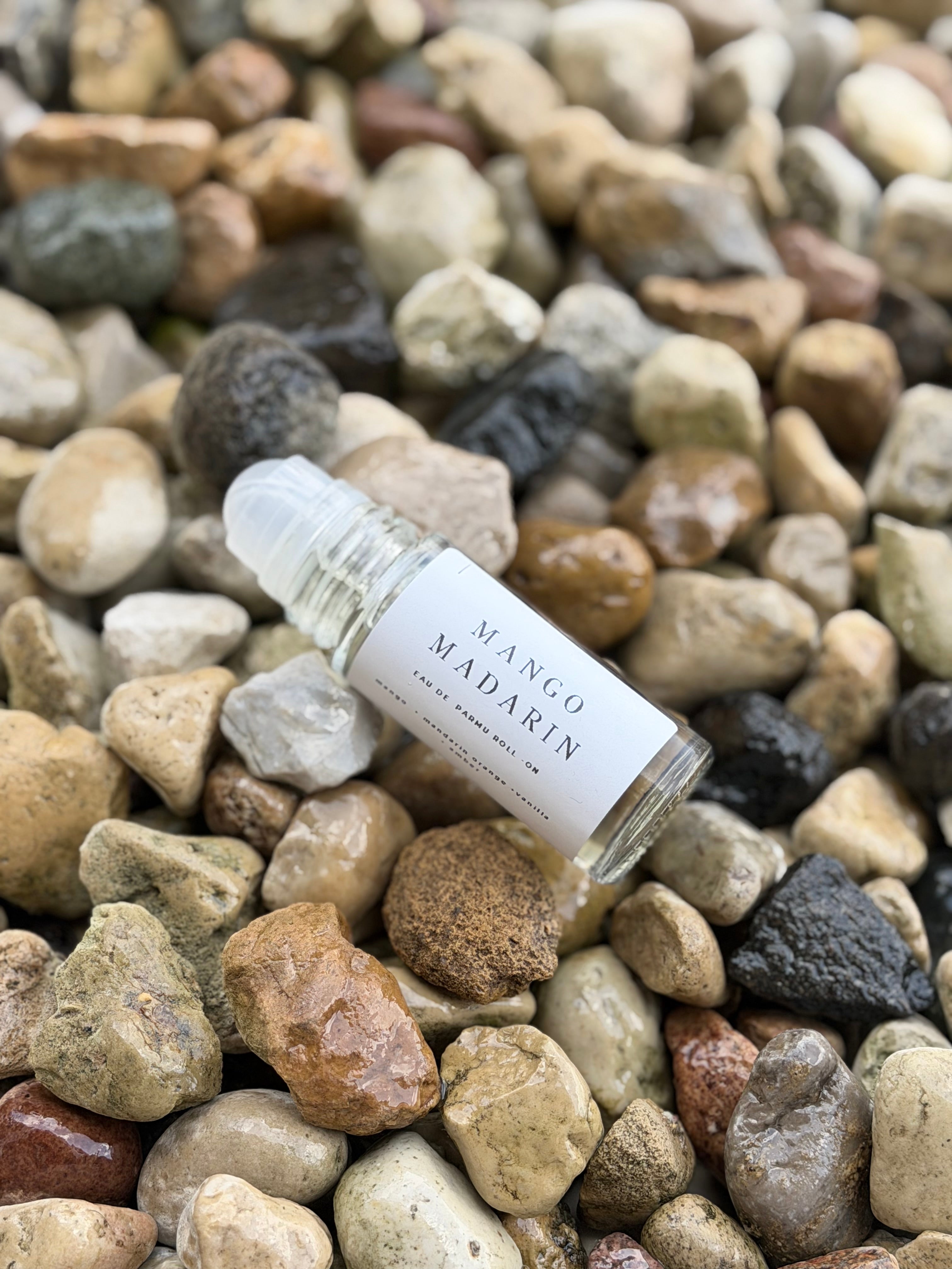 MANGO MANDARIN EAU DE PARFUM ROLL -ON