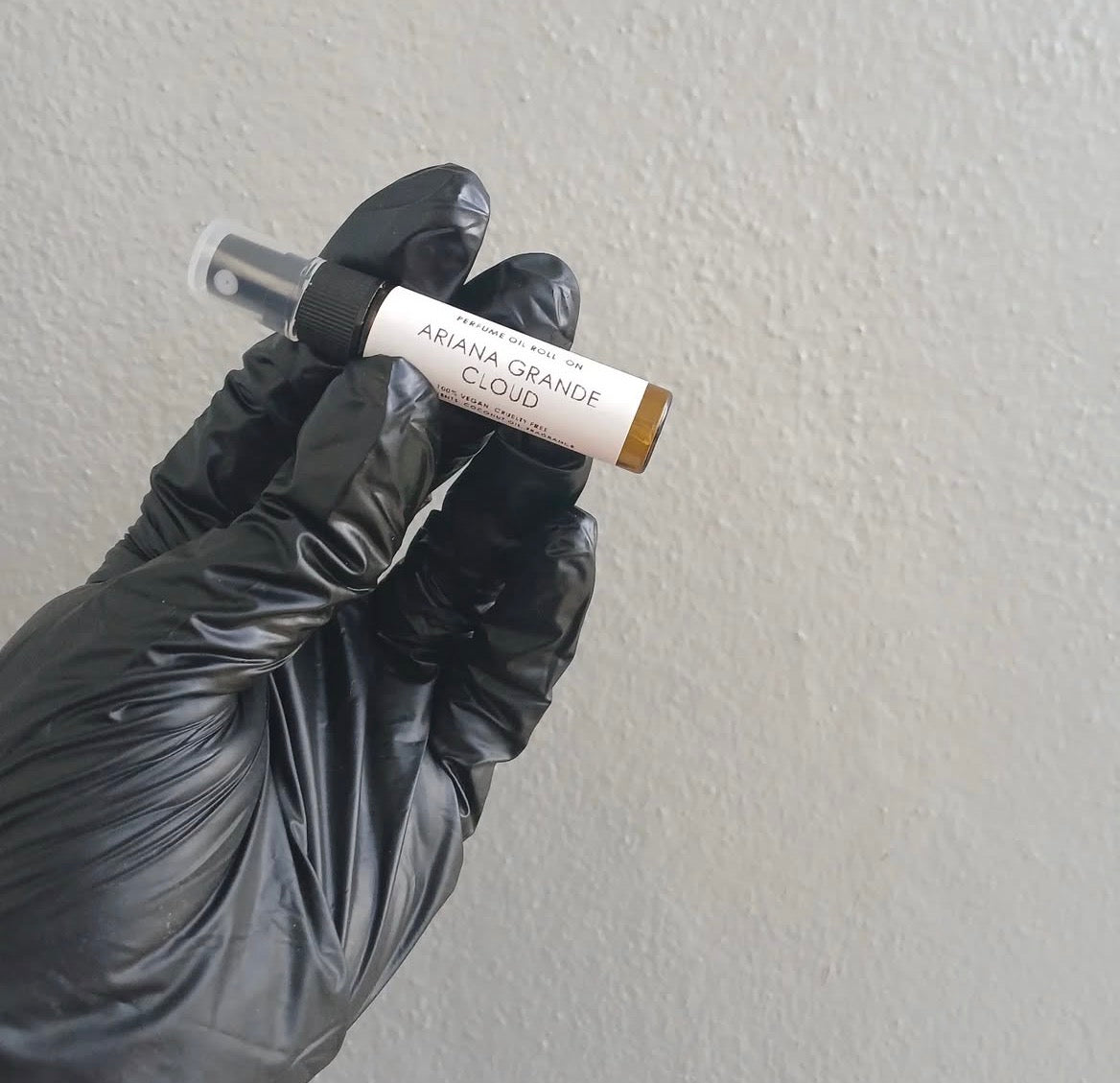PERFUME OIL ROLL-ON ARIANA GRANDE CLOUND