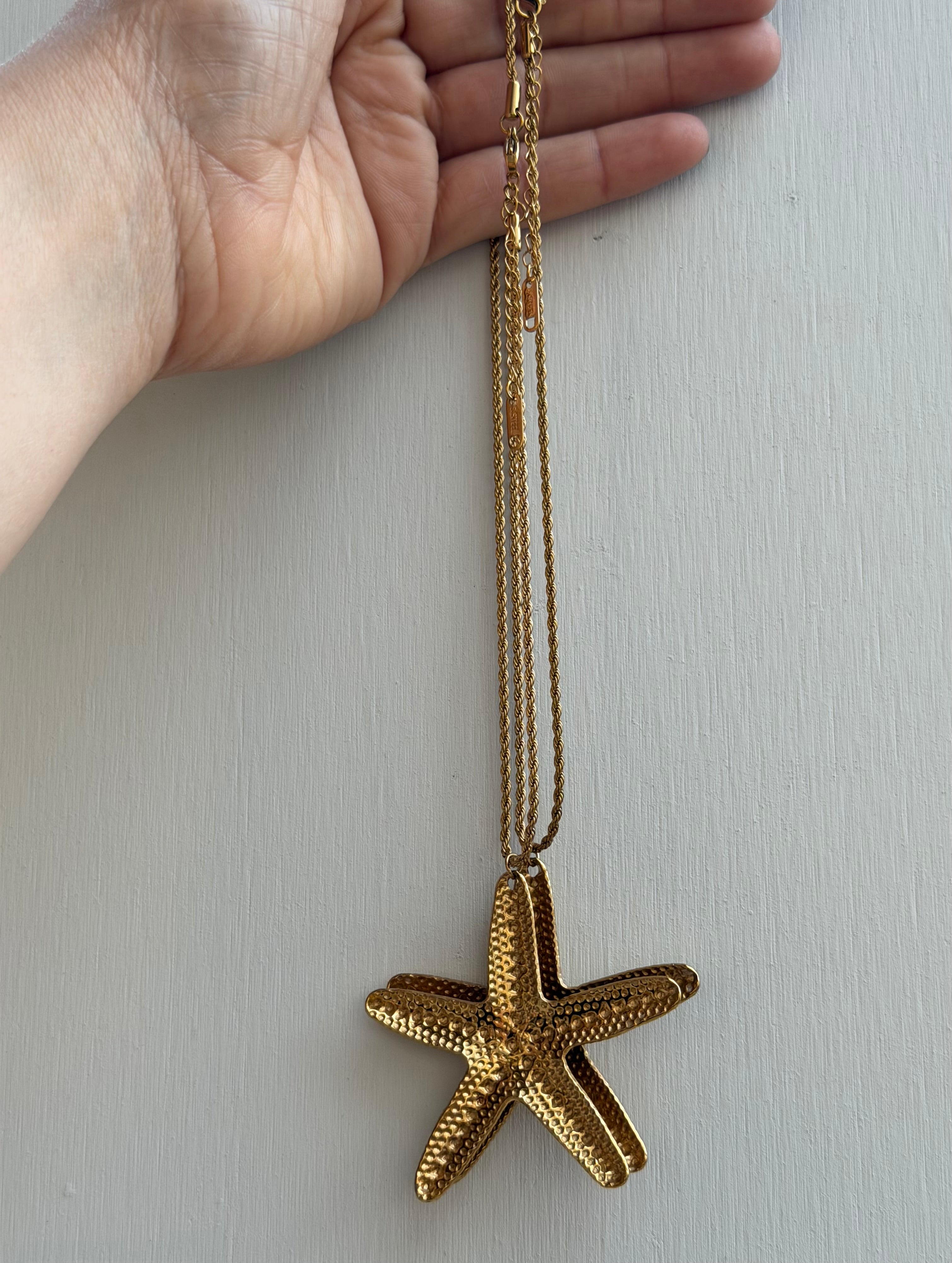 COROLINA STARFISH NECKLACE