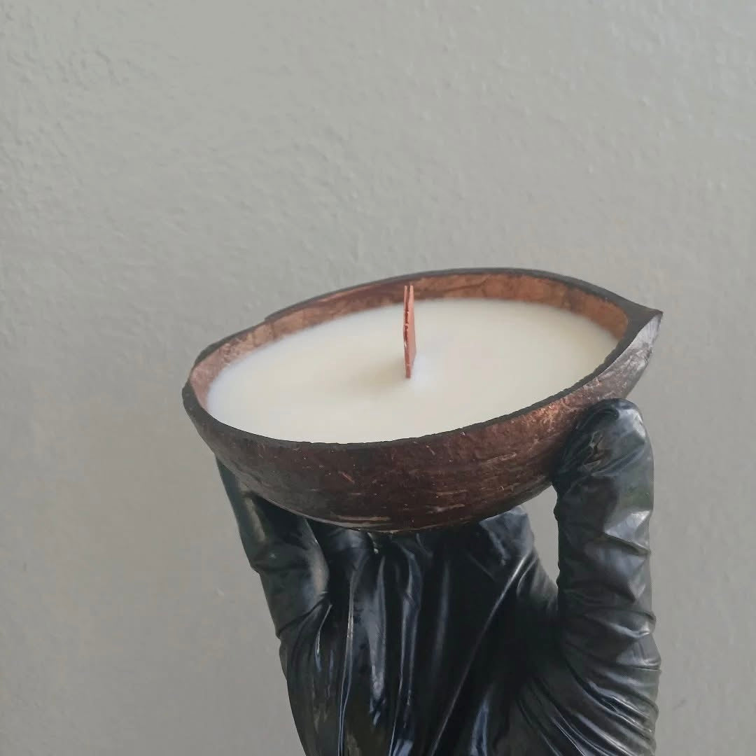 BORICUA SWEET COCONUT SHELL CANDLE