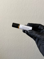 LUXE VOLTAGE PERFUME OIL ROLL -ON
