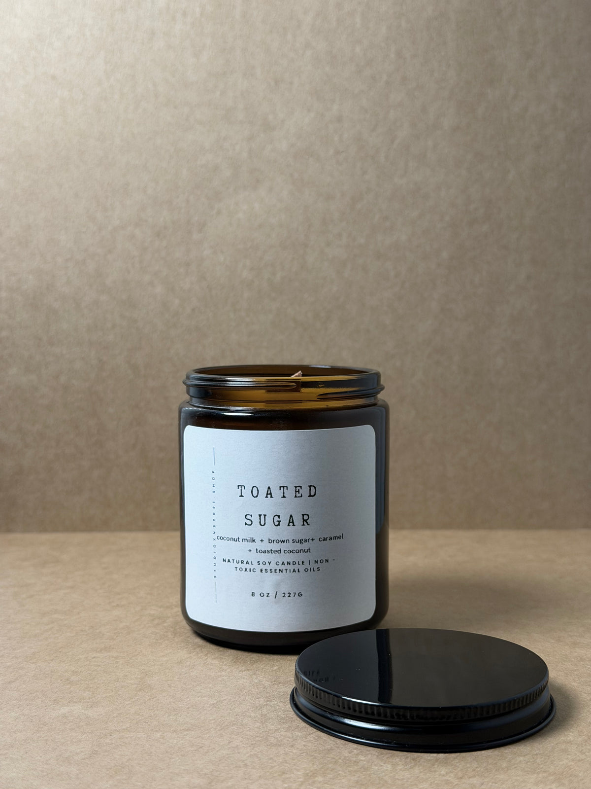 TOASTED SUGAR SOY WAX CANDLE