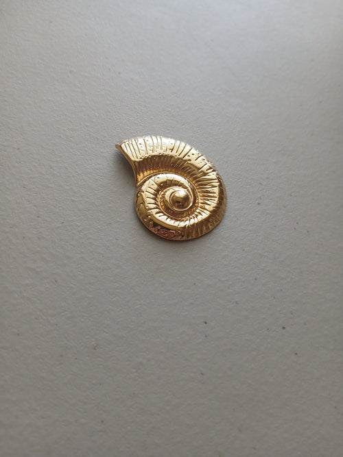 CARACOLA CHARM