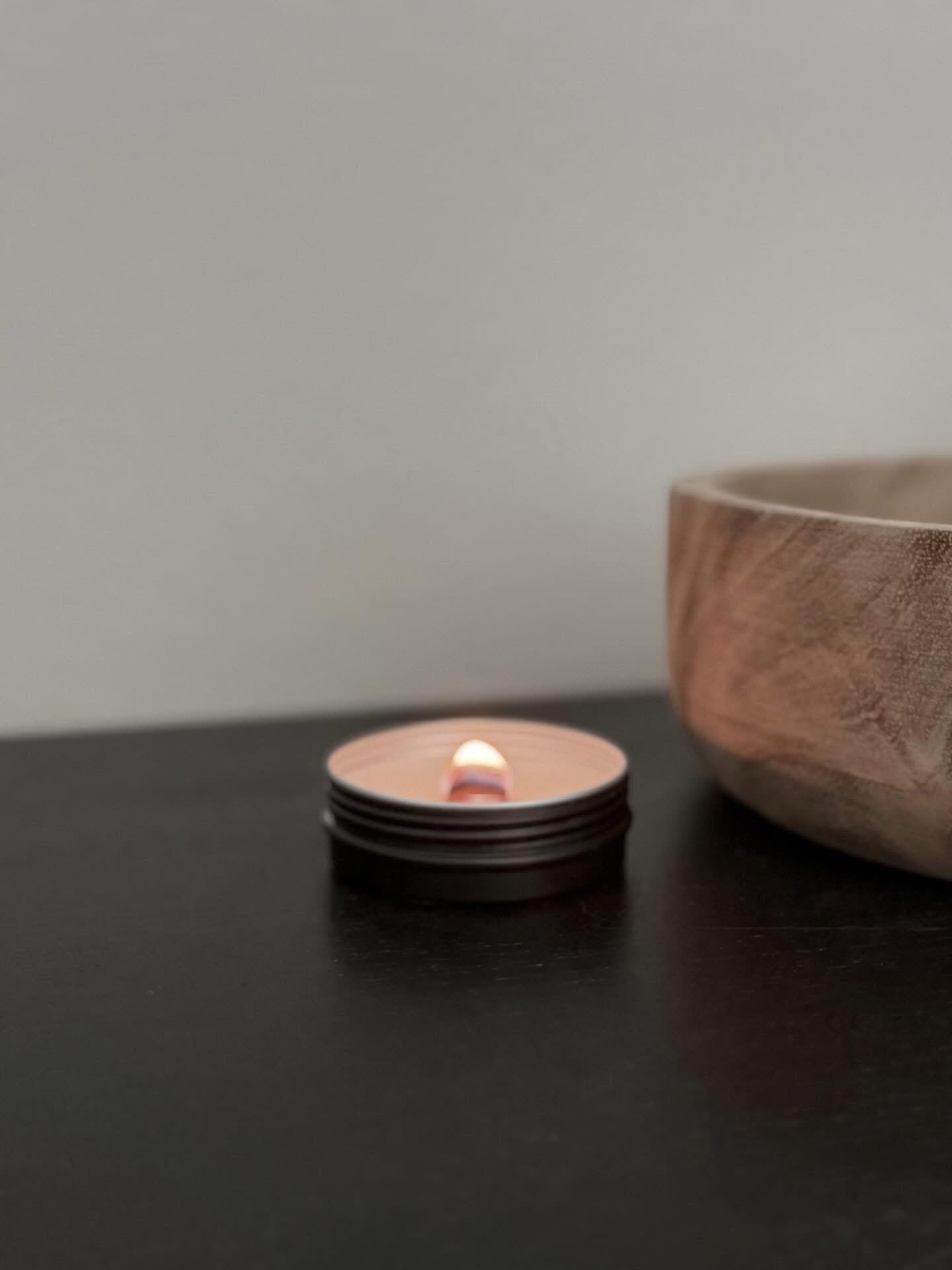 SUBTLE MAGNETISM TRAVEL TIN CANDLE