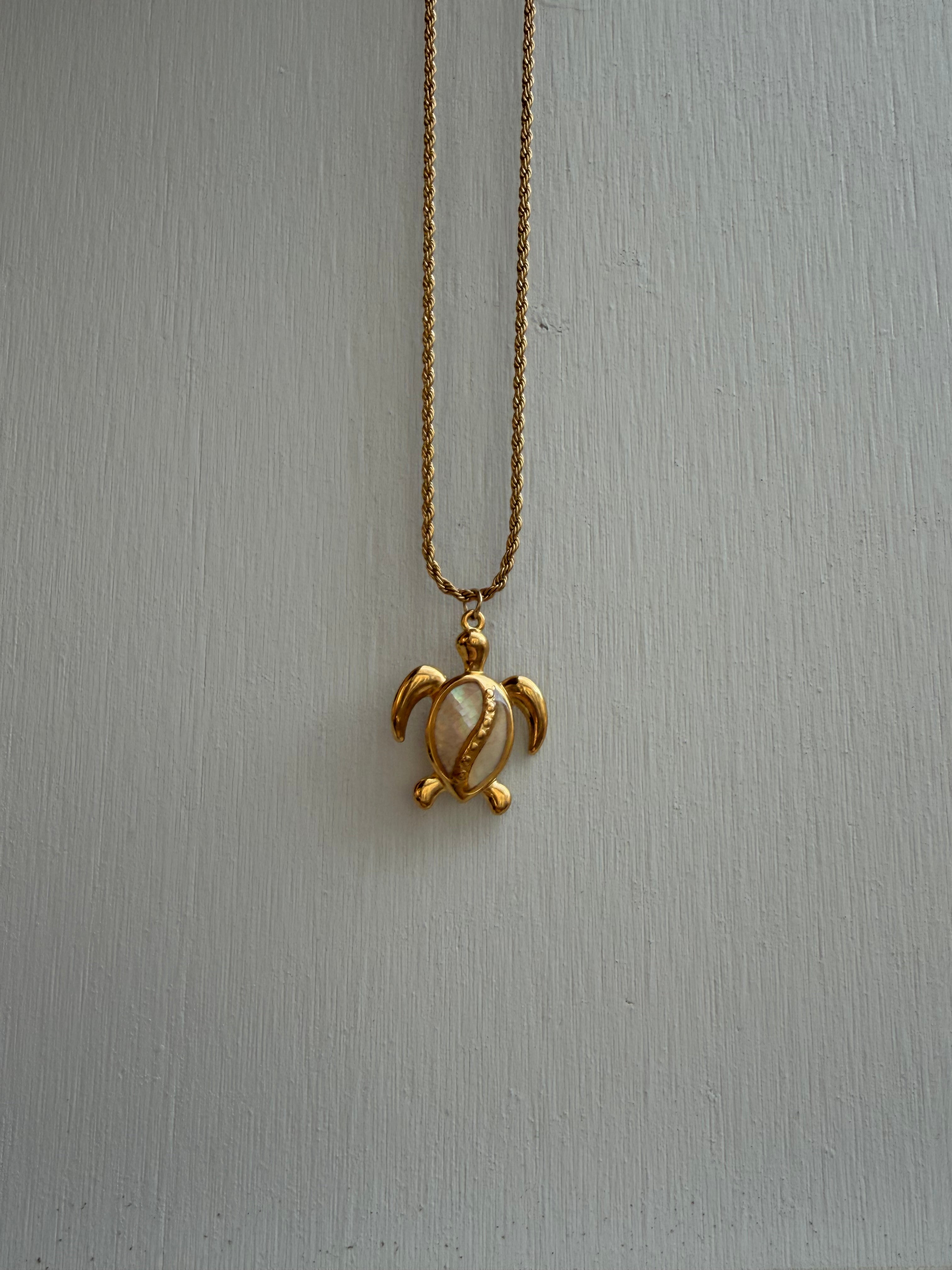 BRISA SALADA NECKLACE