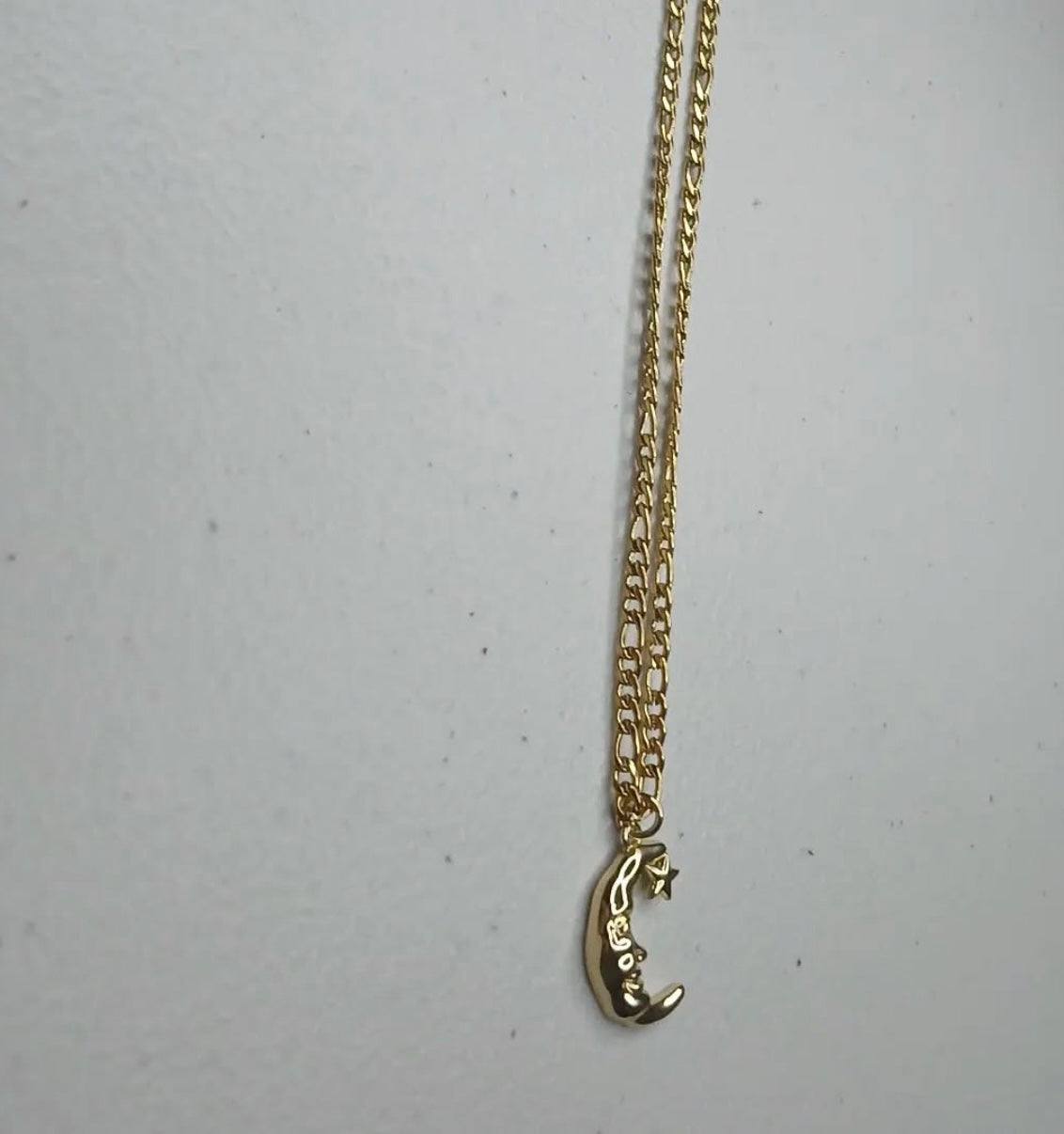 SELENE NECKLACE
