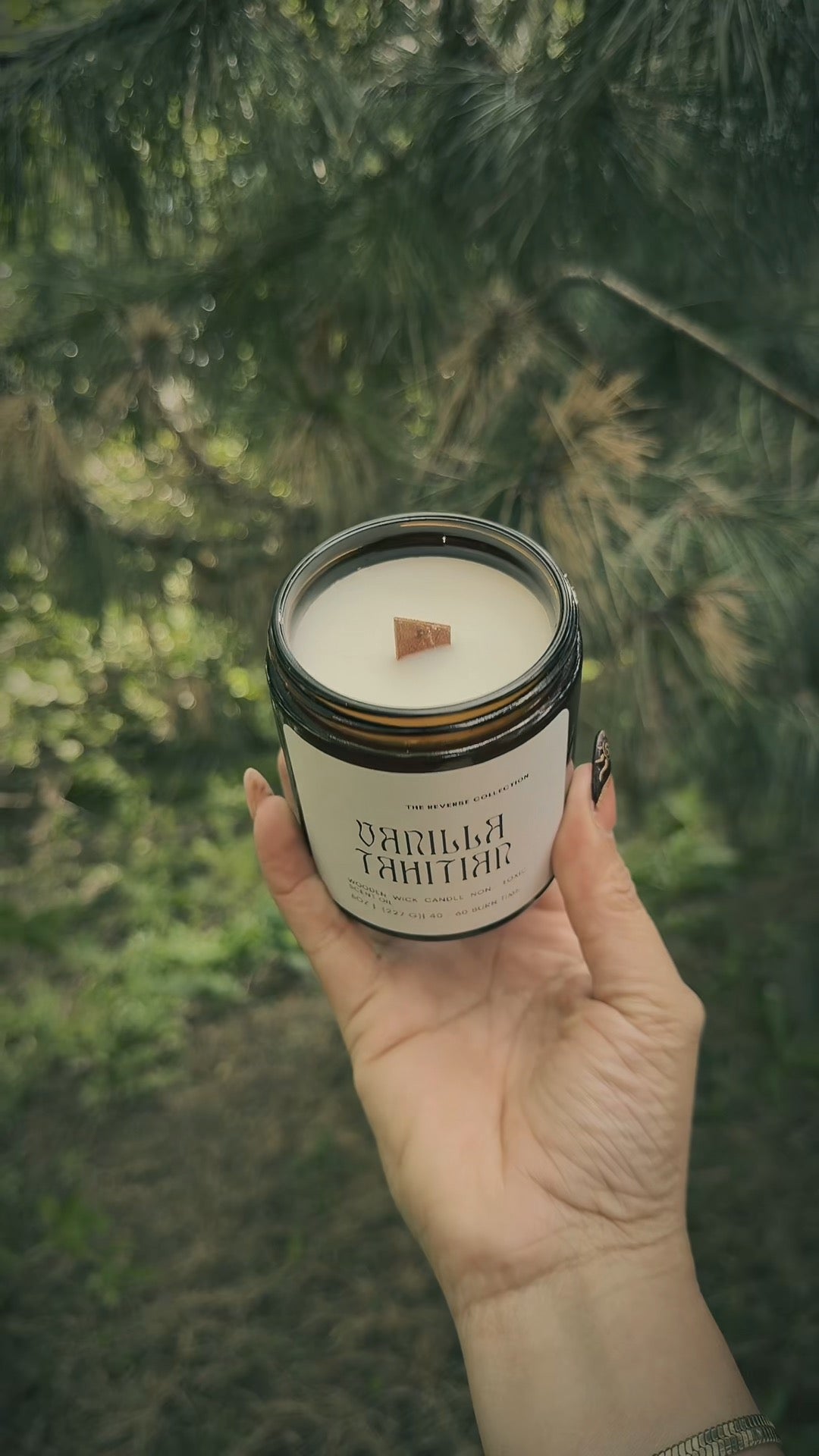 VANILLA TAHITIAN SOY WAX CANDLE